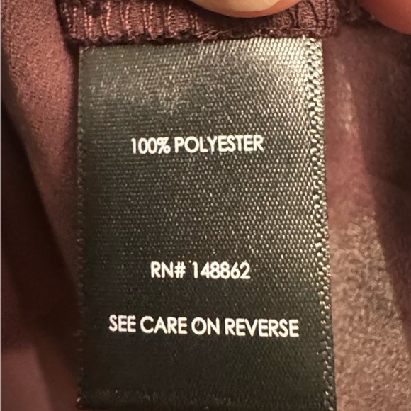 Torrid Burgundy Harper 4XL v-neck Blouse, Relaxed Fit - EUC - Picture 9 of 9